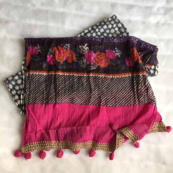Anthropologie Accessories - Anthropologie Saachi Wool Silk Scarf
